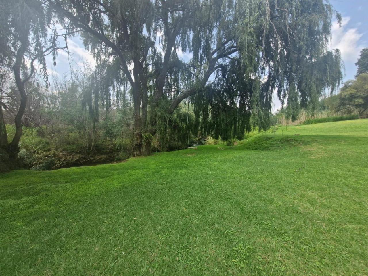 Valley Of The Rainbow Fly Fishing Estate Dullstroom Kültér fotó